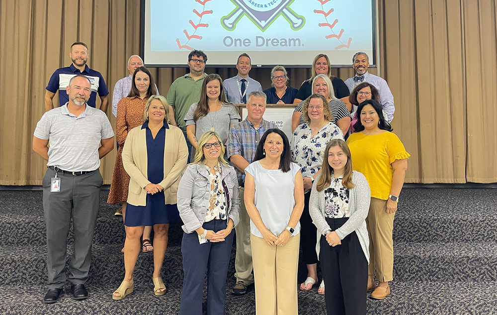 Khám Phá Thế Giới Cá Cược Trực Tuyến Tại Https Ee88.Wiki Hướng Dẫn & Kinh Nghiệm Chơi