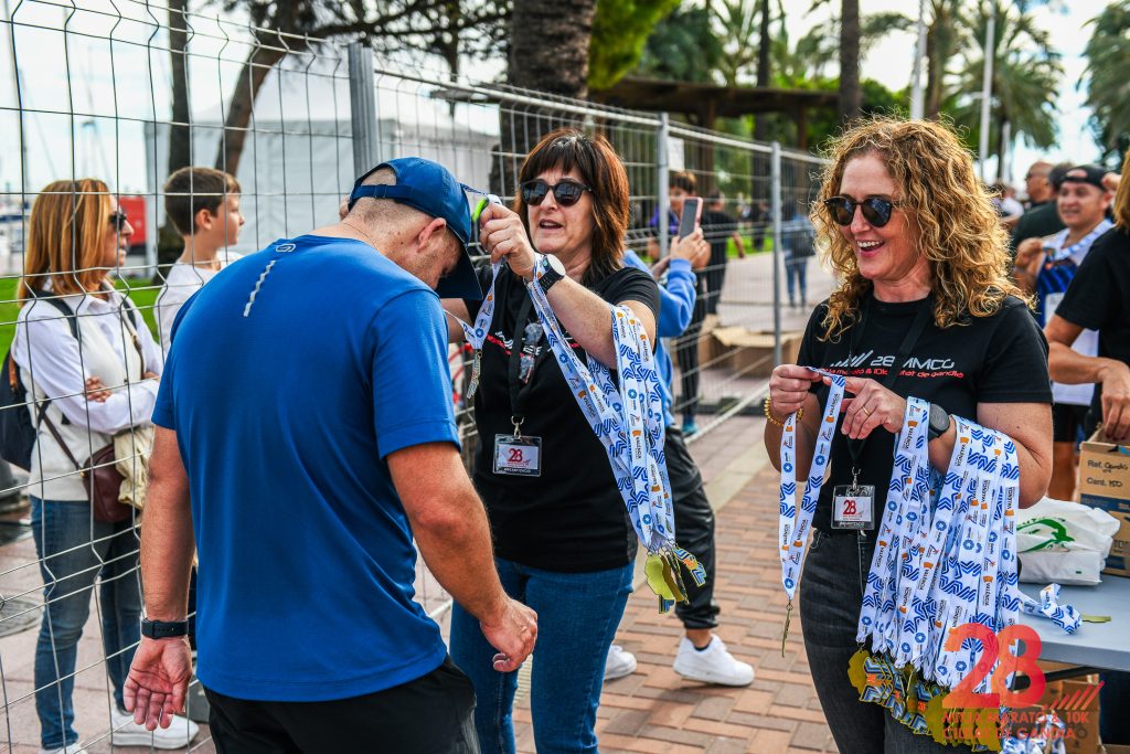 Con Địt Mẹ – Bí Quyết Thành Công Trong Thế Giới Trực Tuyến