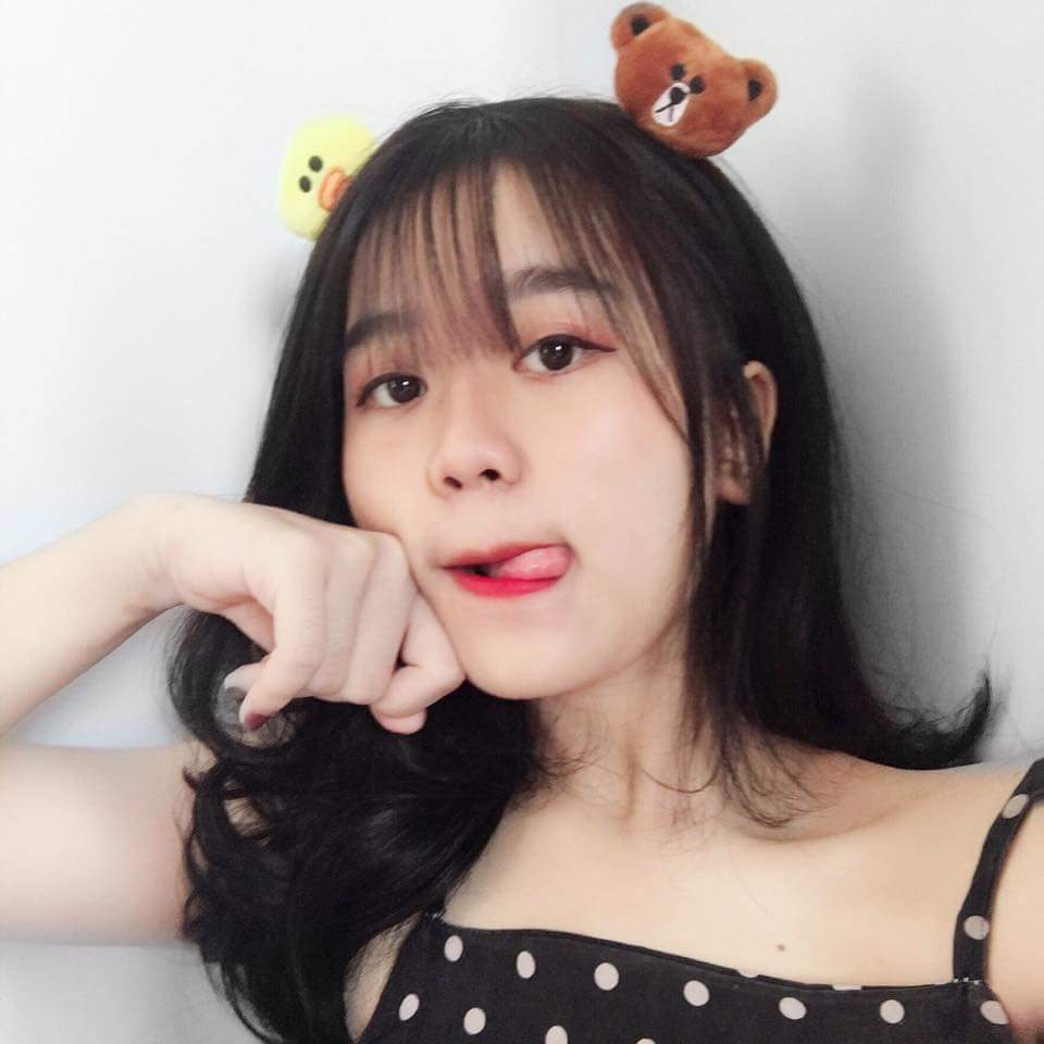 Gái Xinh Đẹp Tiktok Tỏa Sáng Tuổi Thiếu Niên Với Vẻ Đẹp Tự Nhiên Và Phẩm Chất Đặc Biệt